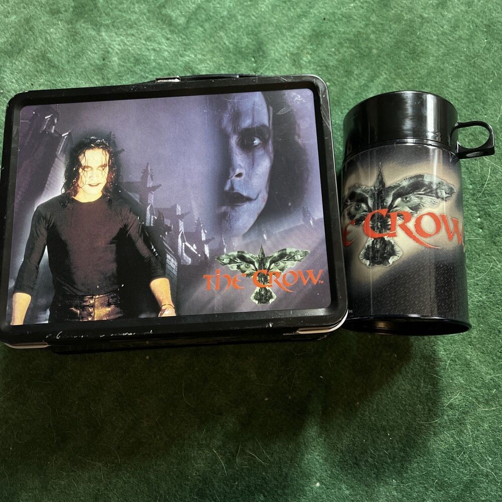 THE CROW (NECA) Brandon Lee LUNCHBOX W/THERMOS Lunch Pail 2003
